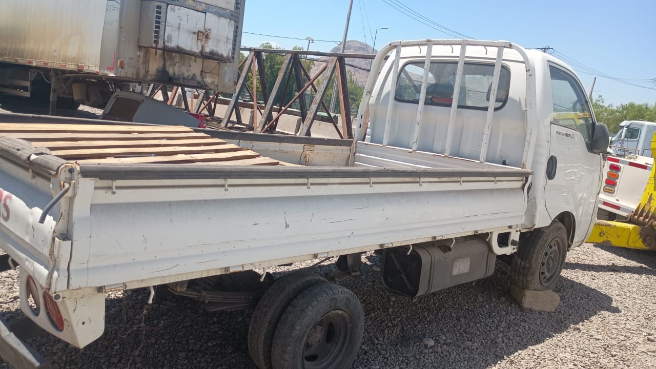  Kia FRONTIER 2010    EN DESARME